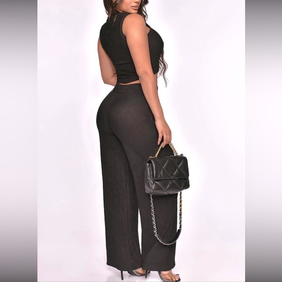 Elegant Black Sleeveless Top + Wide Leg Pants Set New Boutique - Picture 3 of 8